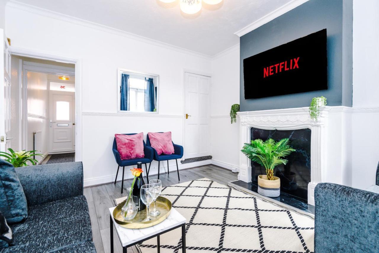 Harley House - Spacious Home With Free Netflix & Parking By Rocketbnb Ковентри Экстерьер фото